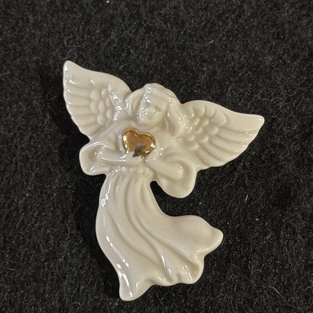 Christmas Brooch
